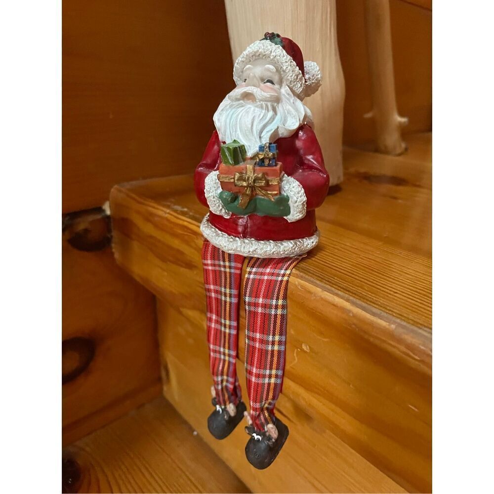 Vintage Santa Shelf Sitter